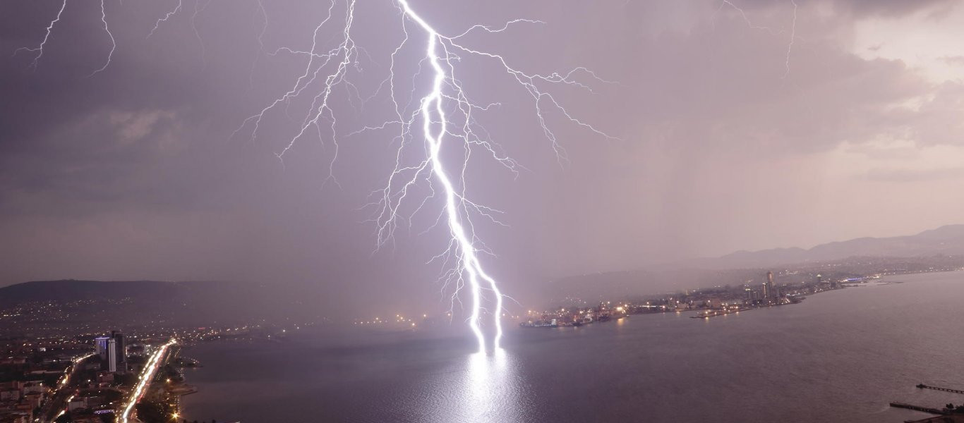 Η κακοκαιρία έφτασε: Έντονα καιρικά φαινόμενα έπληξαν Γρεβενά και Καστοριά (φωτό, βίντεο) (upd)